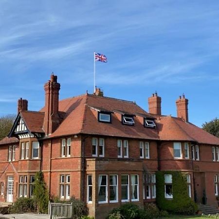 Sandhill House Трун Екстериор снимка