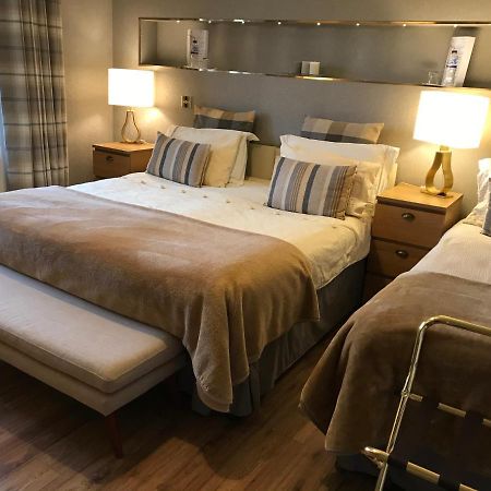 Sandhill House Трун Екстериор снимка