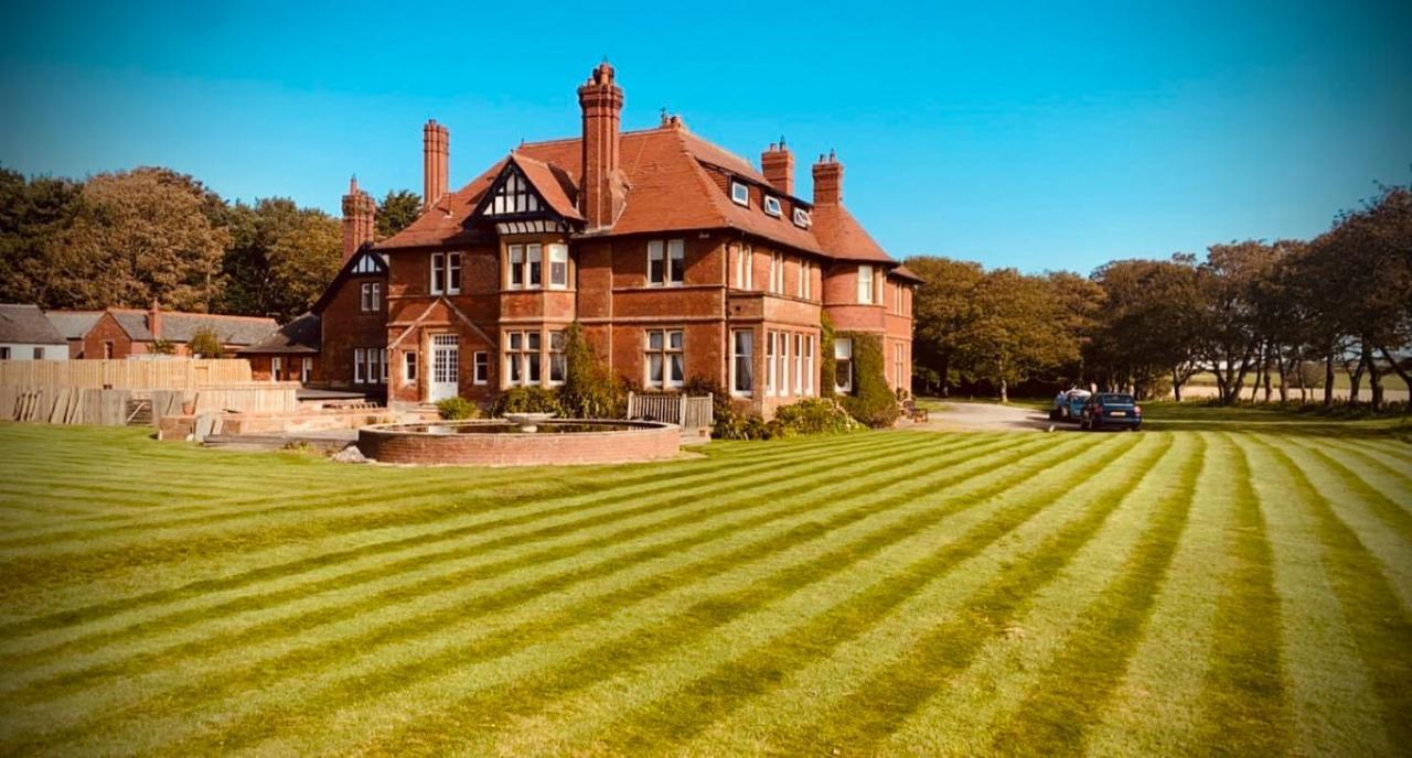 Sandhill House Трун Екстериор снимка